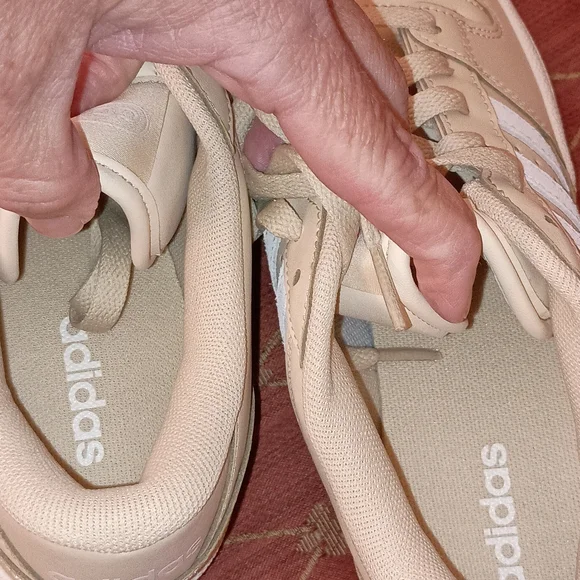 Adidas Break Start Low Women's Cream Sneakers - Picture 8 of 11